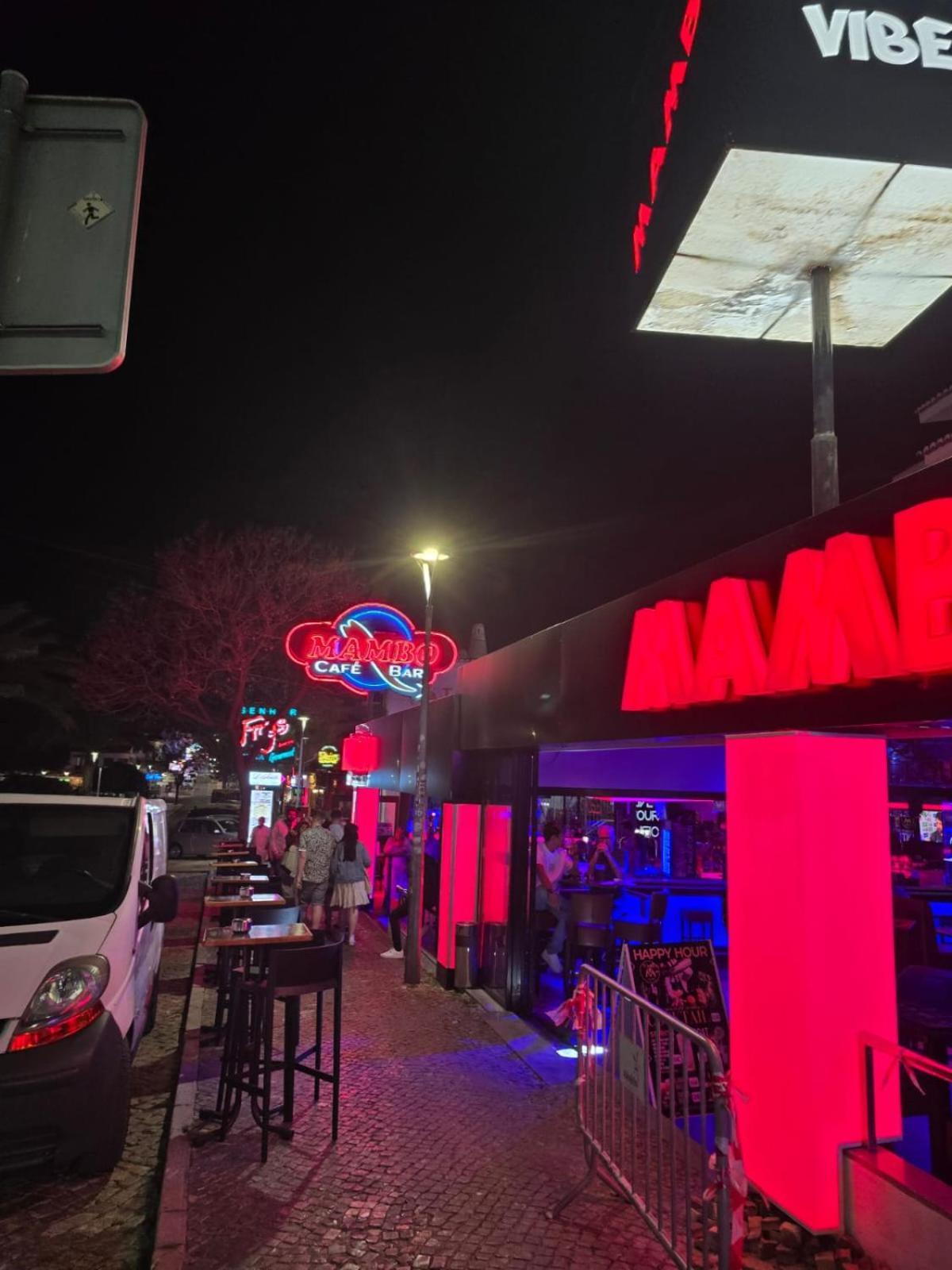 Studio Rua Dos Bares Em Albufeira Ngoại thất bức ảnh